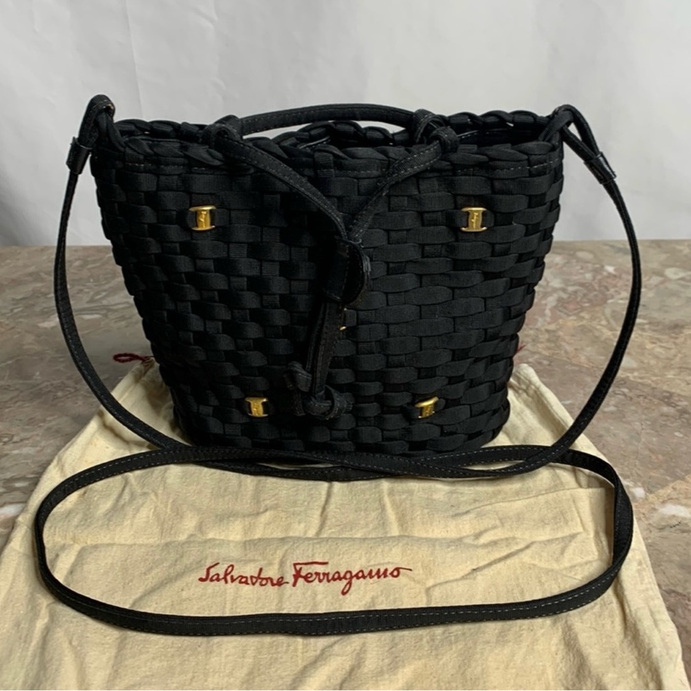 Authentic vintage Salvatore Ferragamo black bucket crossbody bag